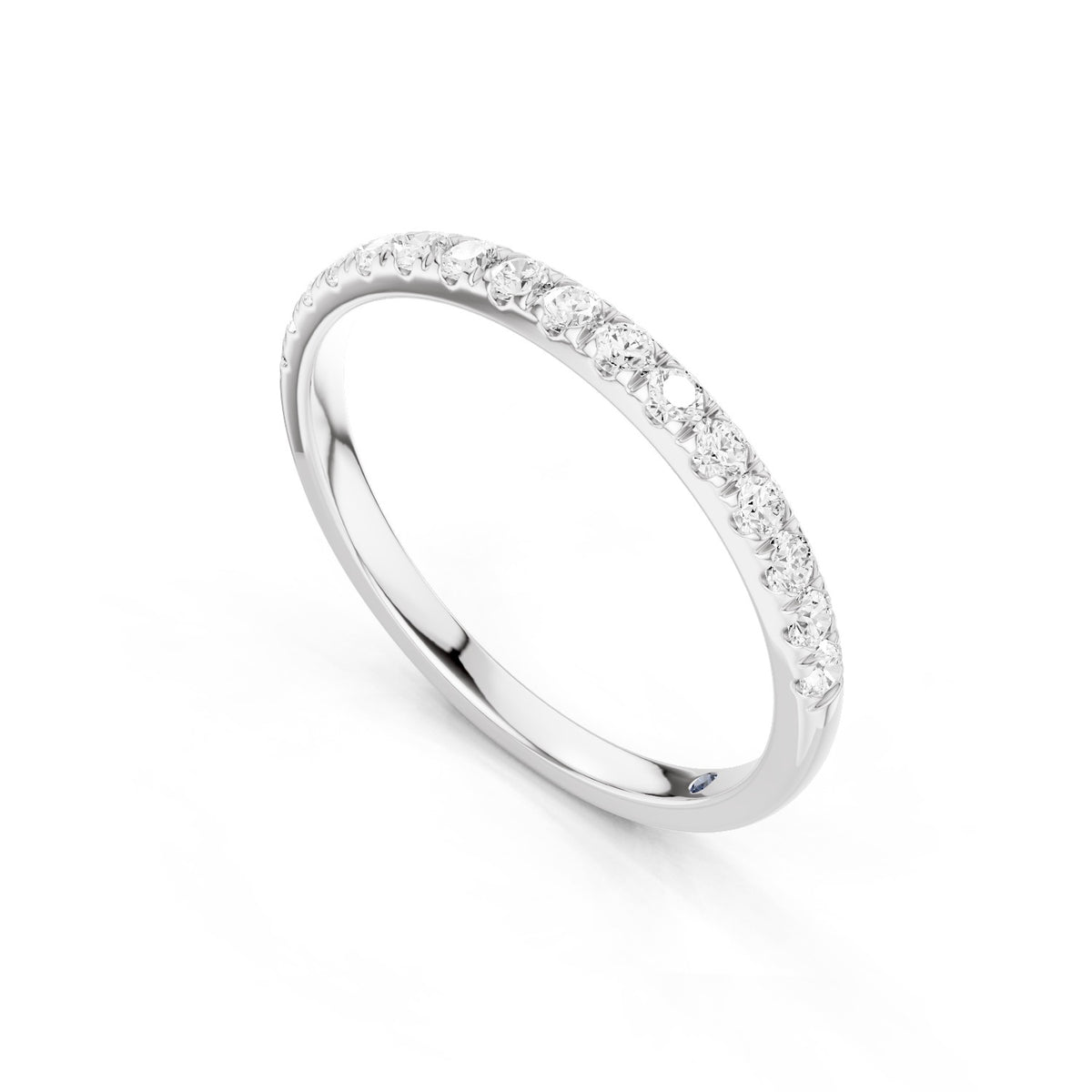 Nysa – Pavé Wedding Band