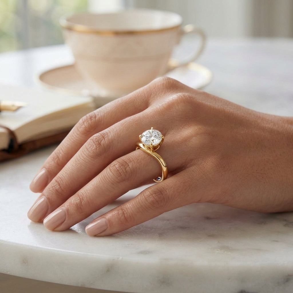 Ena – 3 Carat Round Curved Offset Bezel Solitaire