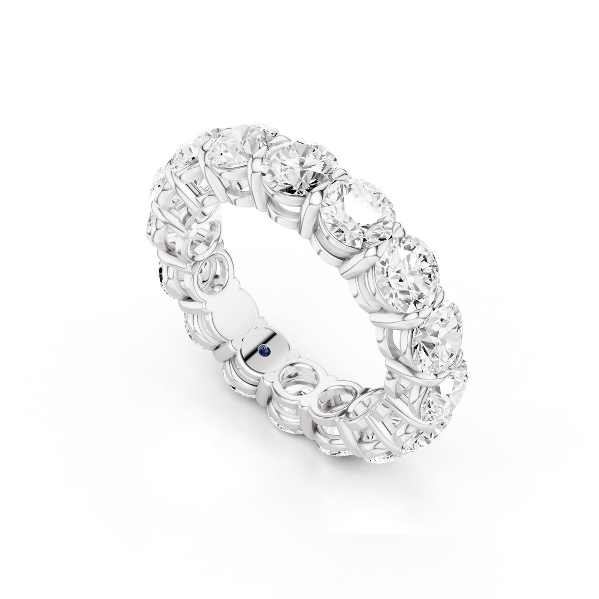 Luma – Round Eternity Band